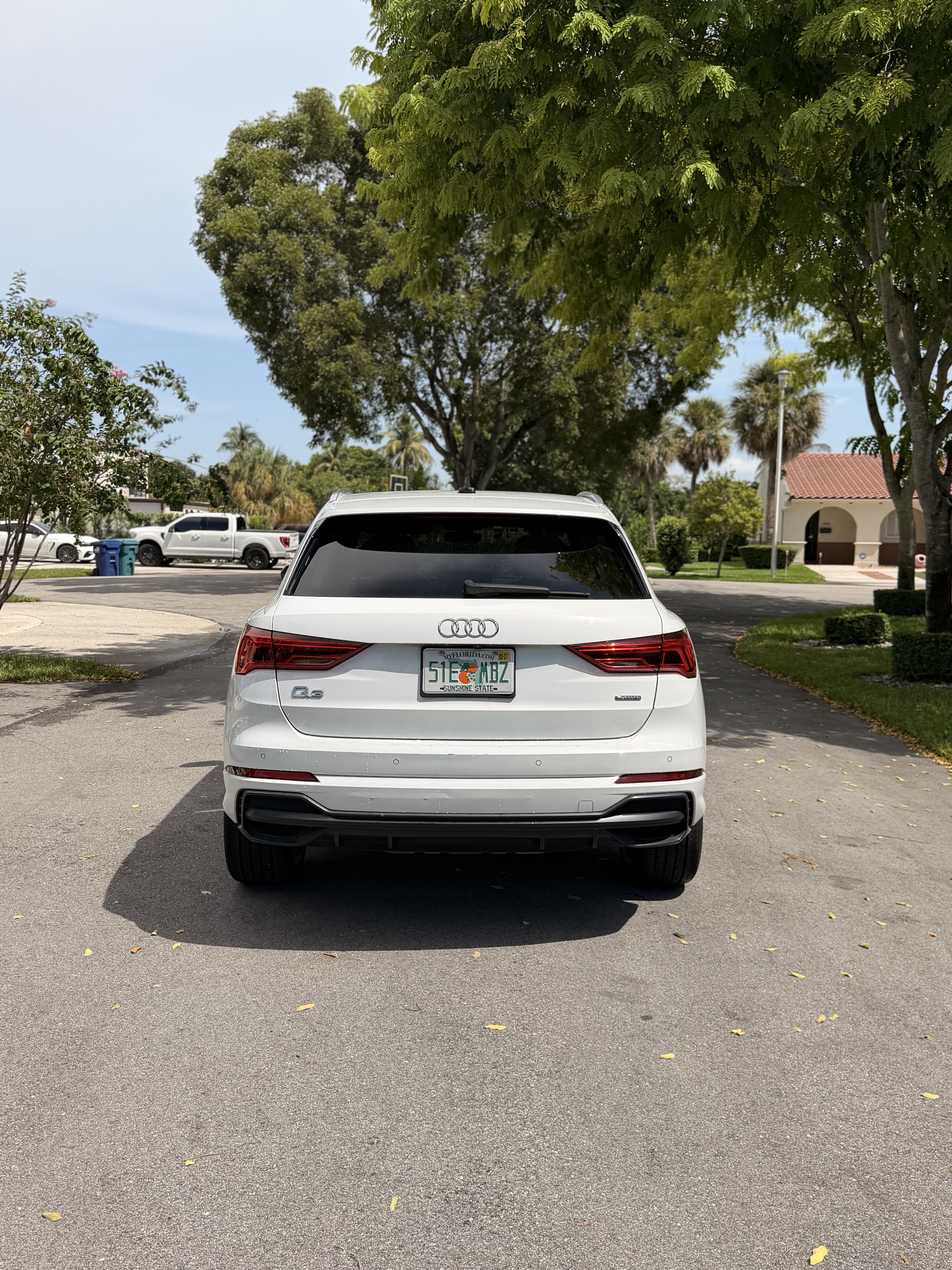 Used 2021 Audi Q3 2.0T Premium Plus w/ Premium Plus Package AWD/4WD image 2
