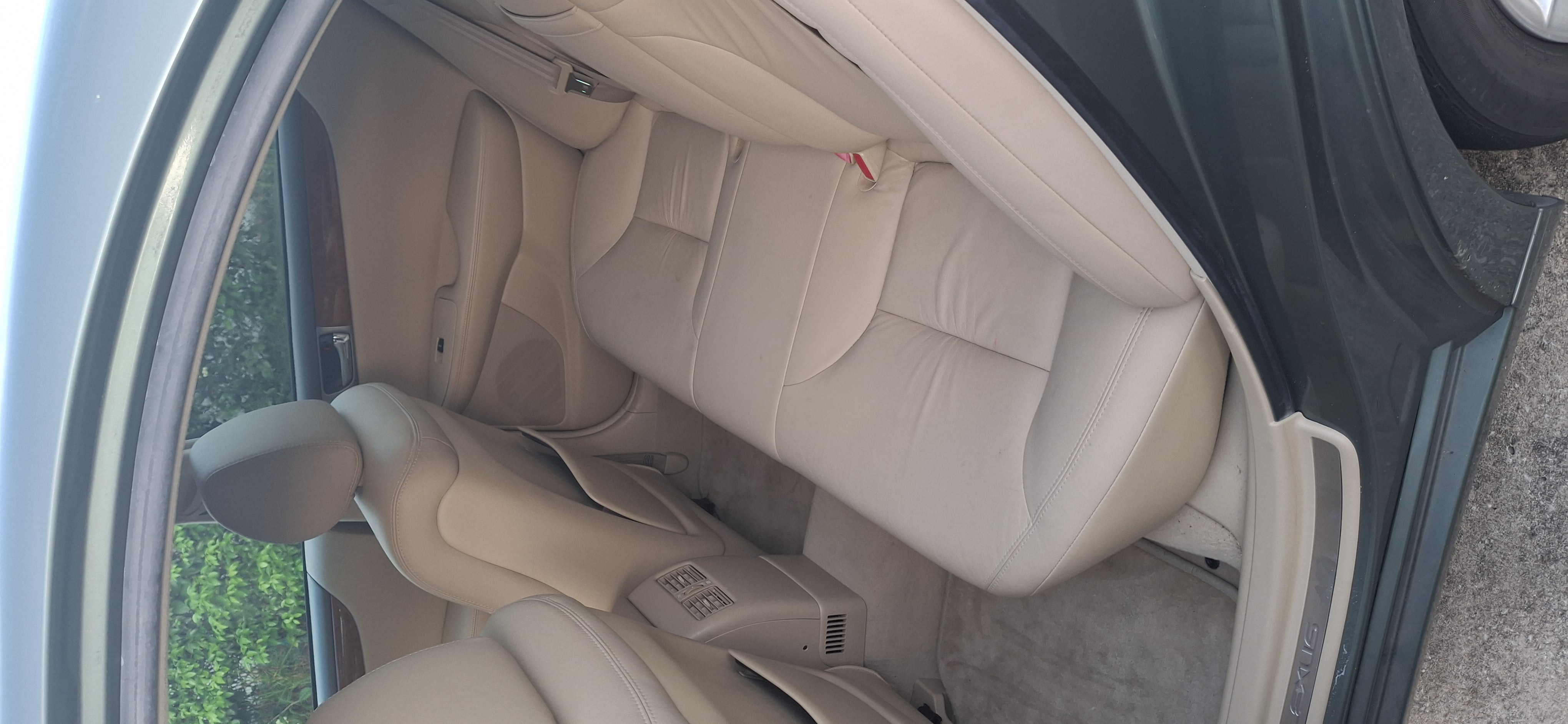 Used 2005 Lexus ES 330 w/ Preferred Accessory Pkg FWD image 6