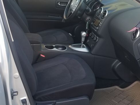 Used 2012 Nissan Rogue S w/ Special Edition Pkg image 4