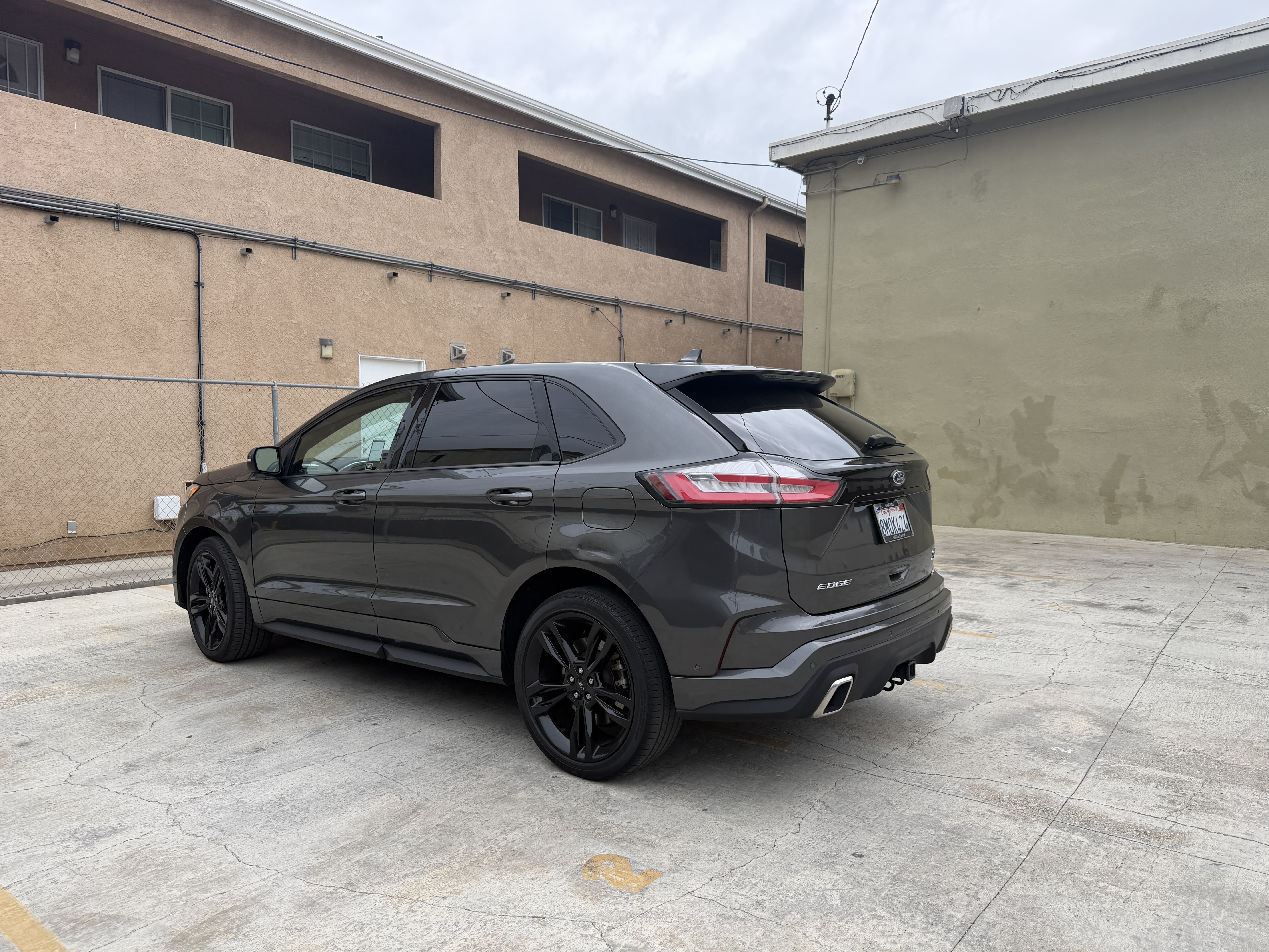 Used 2019 Ford Edge ST w/ Equipment Group 401A AWD/4WD image 2