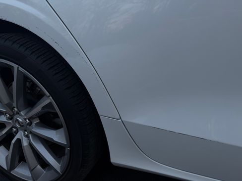 Used 2021 Volvo S60 T5 Momentum w/ Premium Package image 29