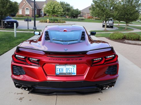 Used 2021 Chevrolet Corvette Stingray Preferred Cpe w/ Z51 Performance Package RWD image 13