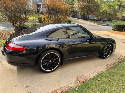 Used 2008 Porsche 911 Carrera 4S image 9