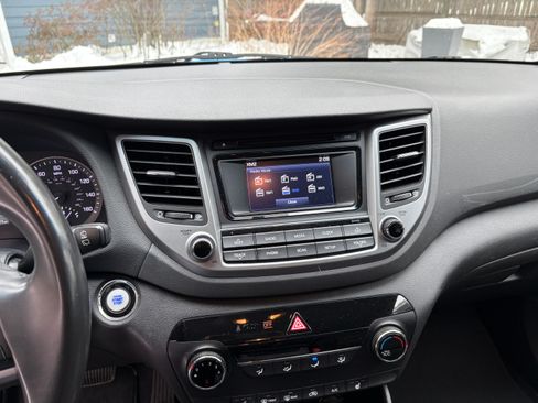 Used 2017 Hyundai Tucson Sport w/ Cargo Package image 15