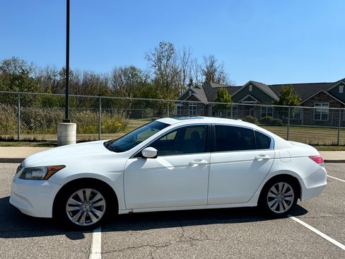 Used 2012 Honda Accord EX-L image 6