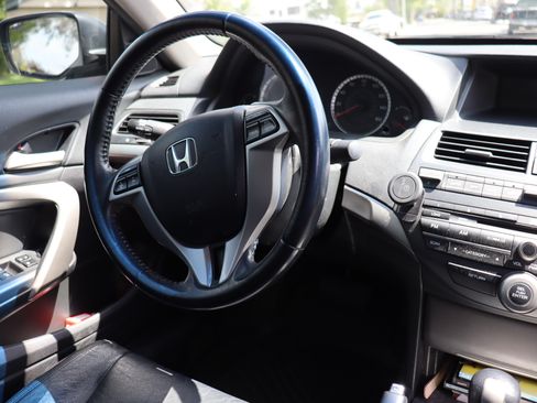 Used 2009 Honda Accord EX-L image 7