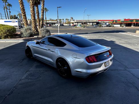 Used 2017 Ford Mustang Premium w/ Ecoboost Performance Package image 4