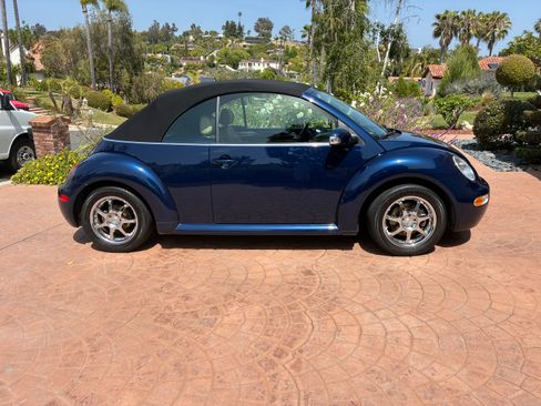 Used 2004 Volkswagen Beetle GLS FWD image 19