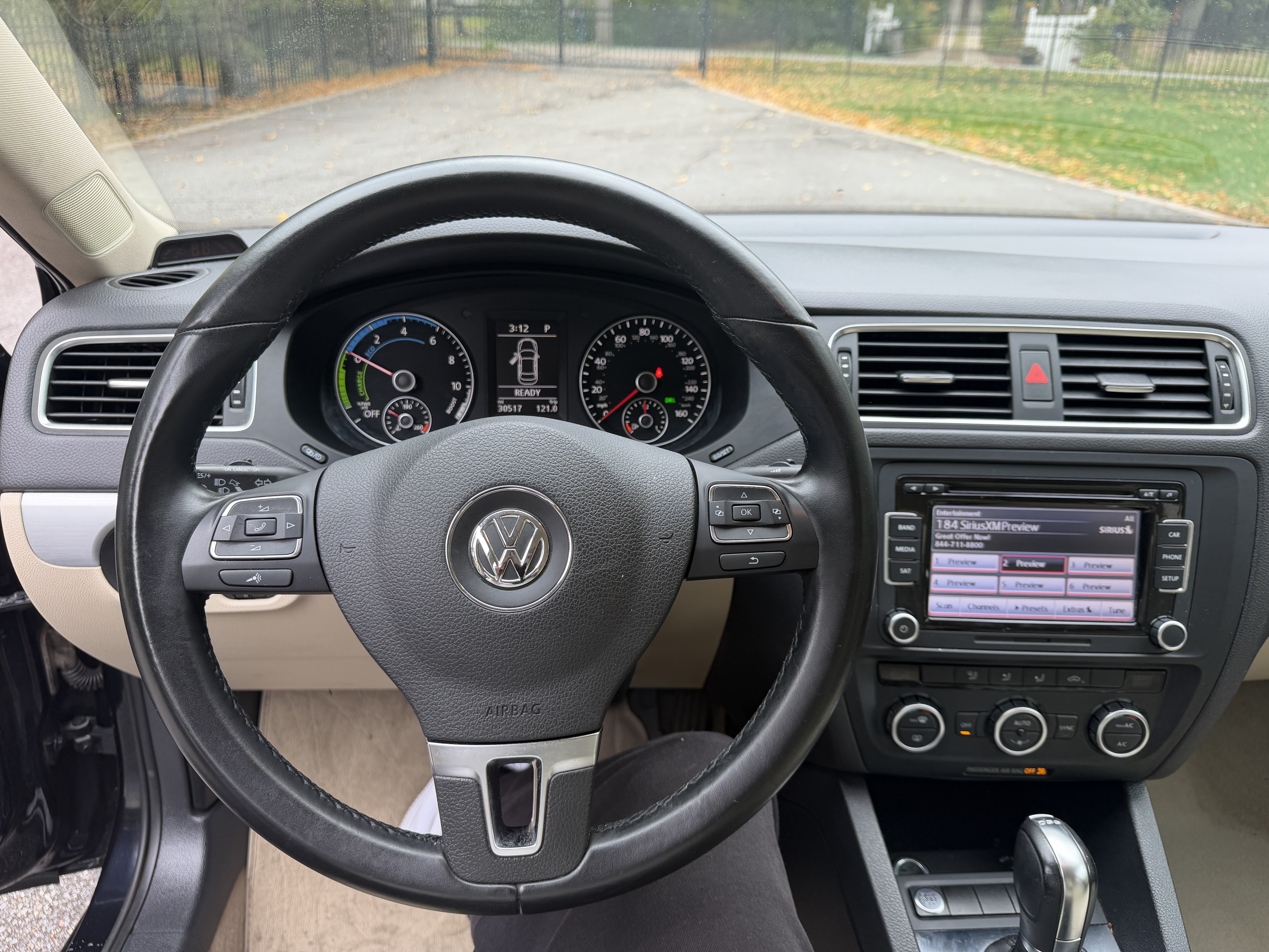 Used 2013 Volkswagen Jetta SE FWD image 11