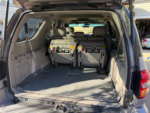 Used 2001 Toyota Sequoia Limited image 14