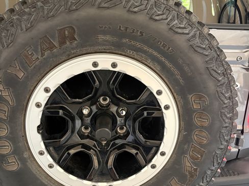 Used 2023 Ford Bronco Badlands w/ Sasquatch Package AWD/4WD image 25