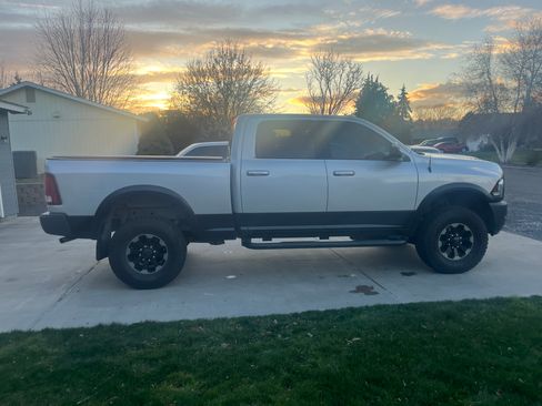 Used 2018 RAM 2500 Power Wagon w/ Luxury Group image 19