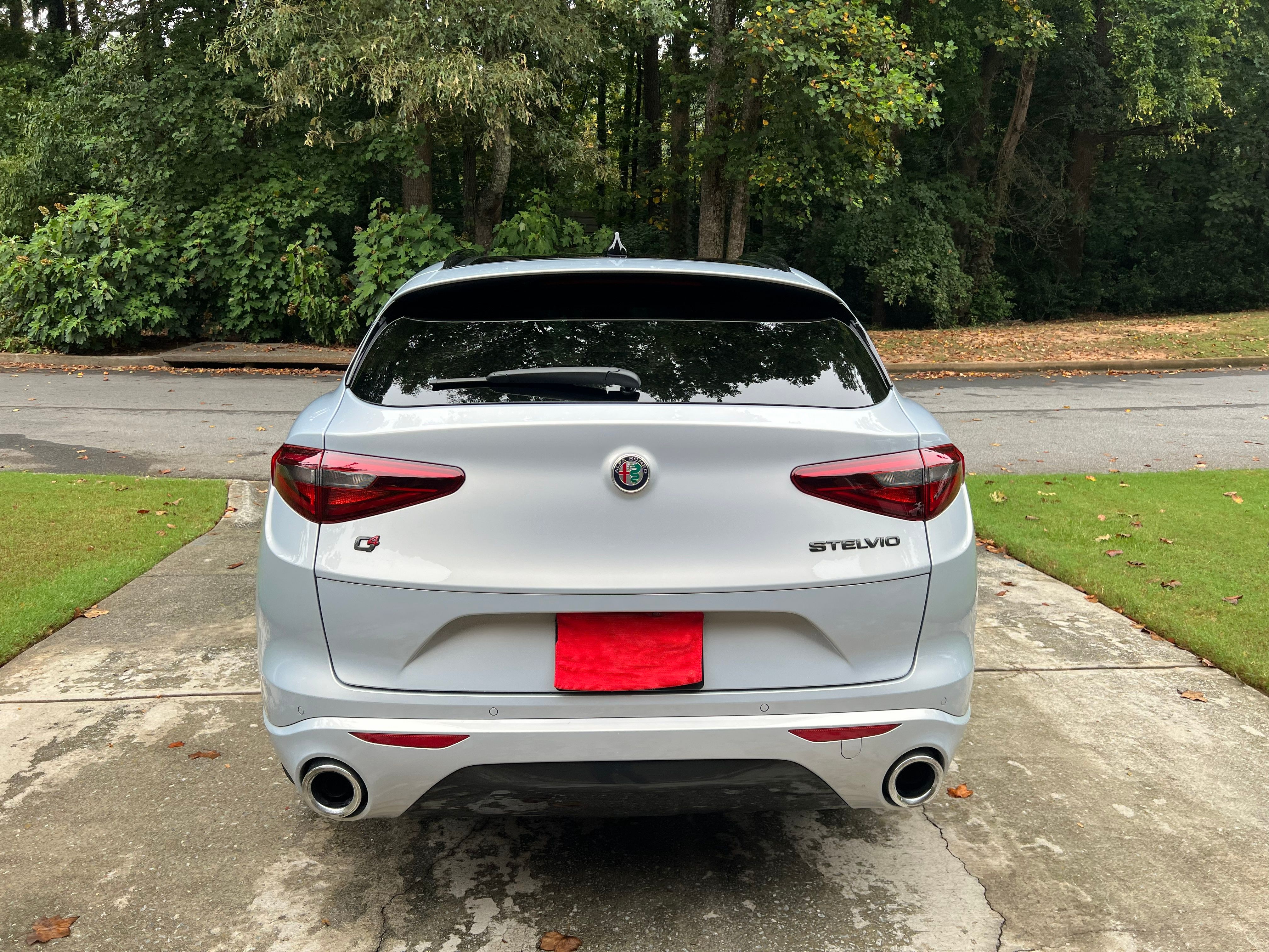 Used 2021 Alfa Romeo Stelvio Ti w/ Nero Edizione AWD/4WD image 4