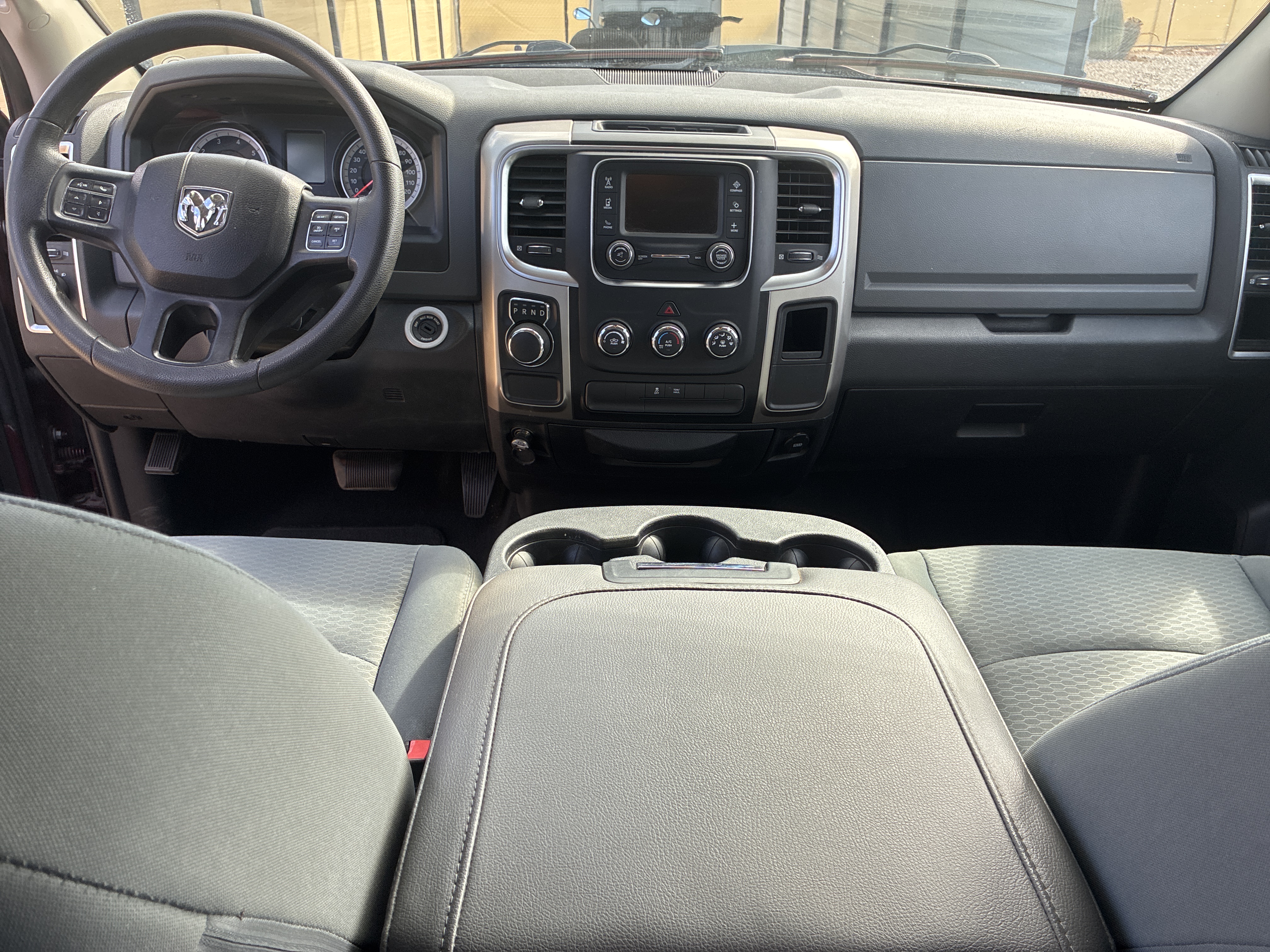 Used 2017 RAM 1500 Classic SLT RWD image 2