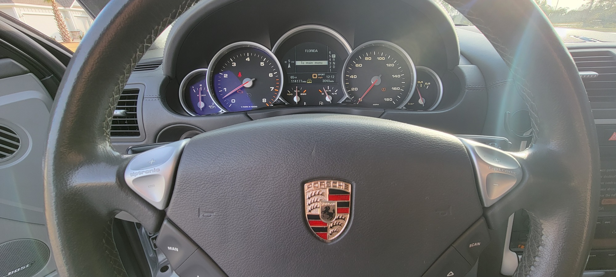 Used 2008 Porsche Cayenne Turbo AWD/4WD image 22