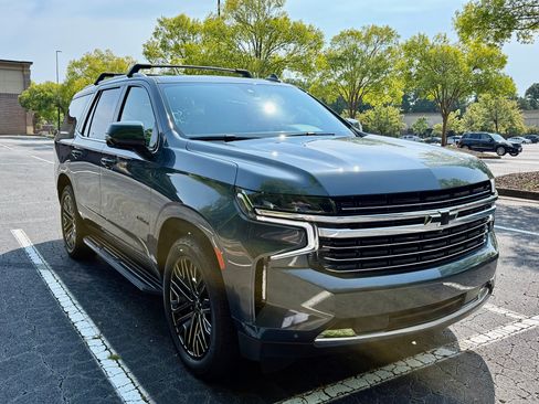 Used 2021 Chevrolet Tahoe LT w/ LT Signature Package AWD/4WD image 6