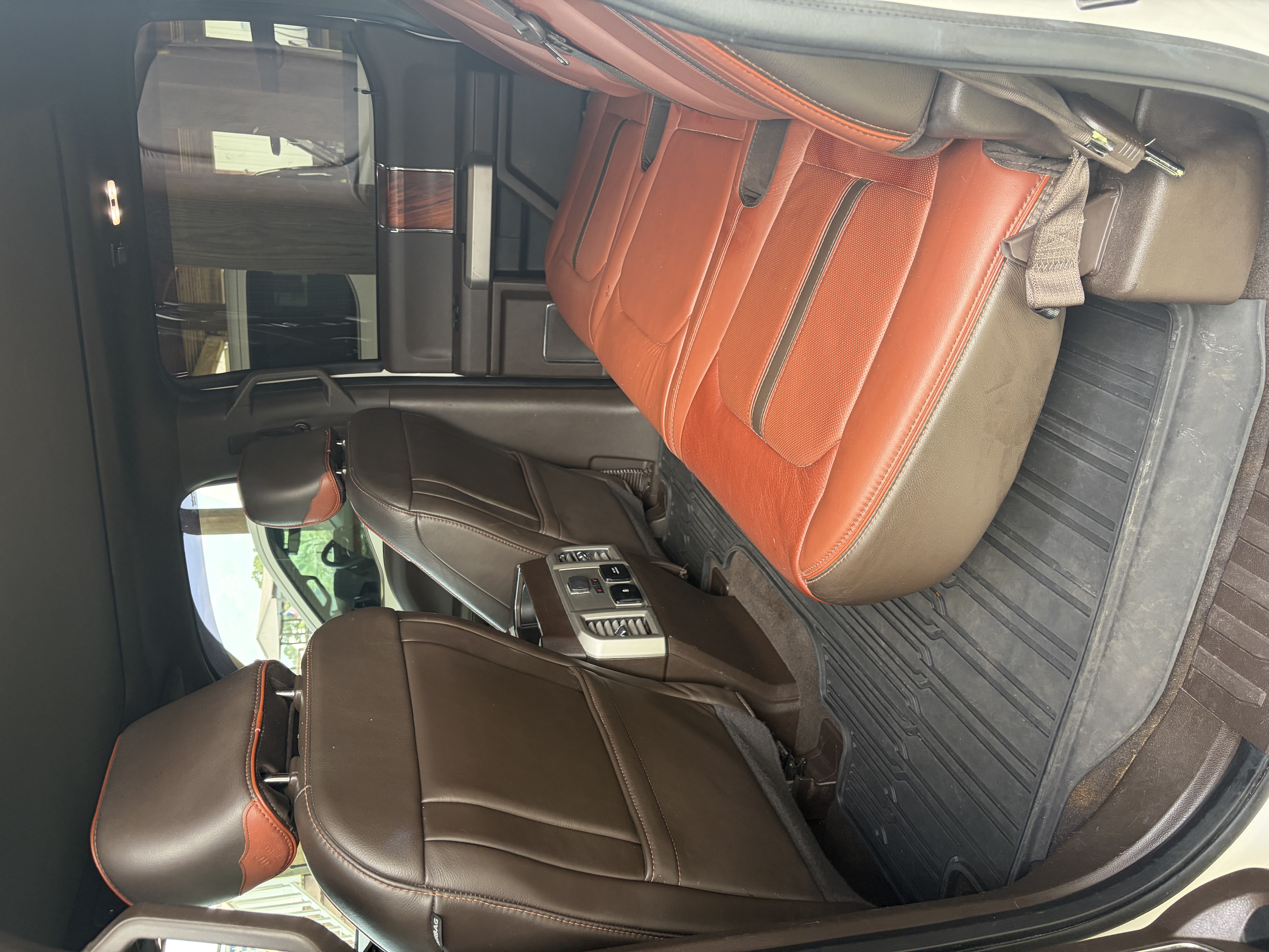 Used 2019 Ford F150 King Ranch w/ Equipment Group 601A Luxury AWD/4WD image 11