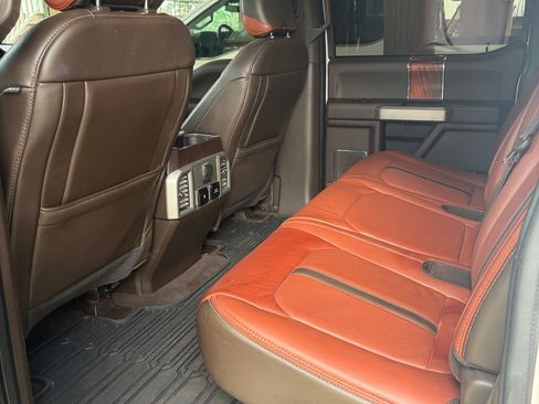 Used 2019 Ford F150 King Ranch w/ Equipment Group 601A Luxury AWD/4WD image 11