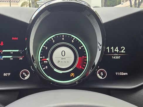 Used 2021 Aston Martin V8 Vantage Roadster image 30