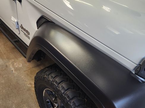 Used 2019 Jeep Wrangler Unlimited Sport S image 5