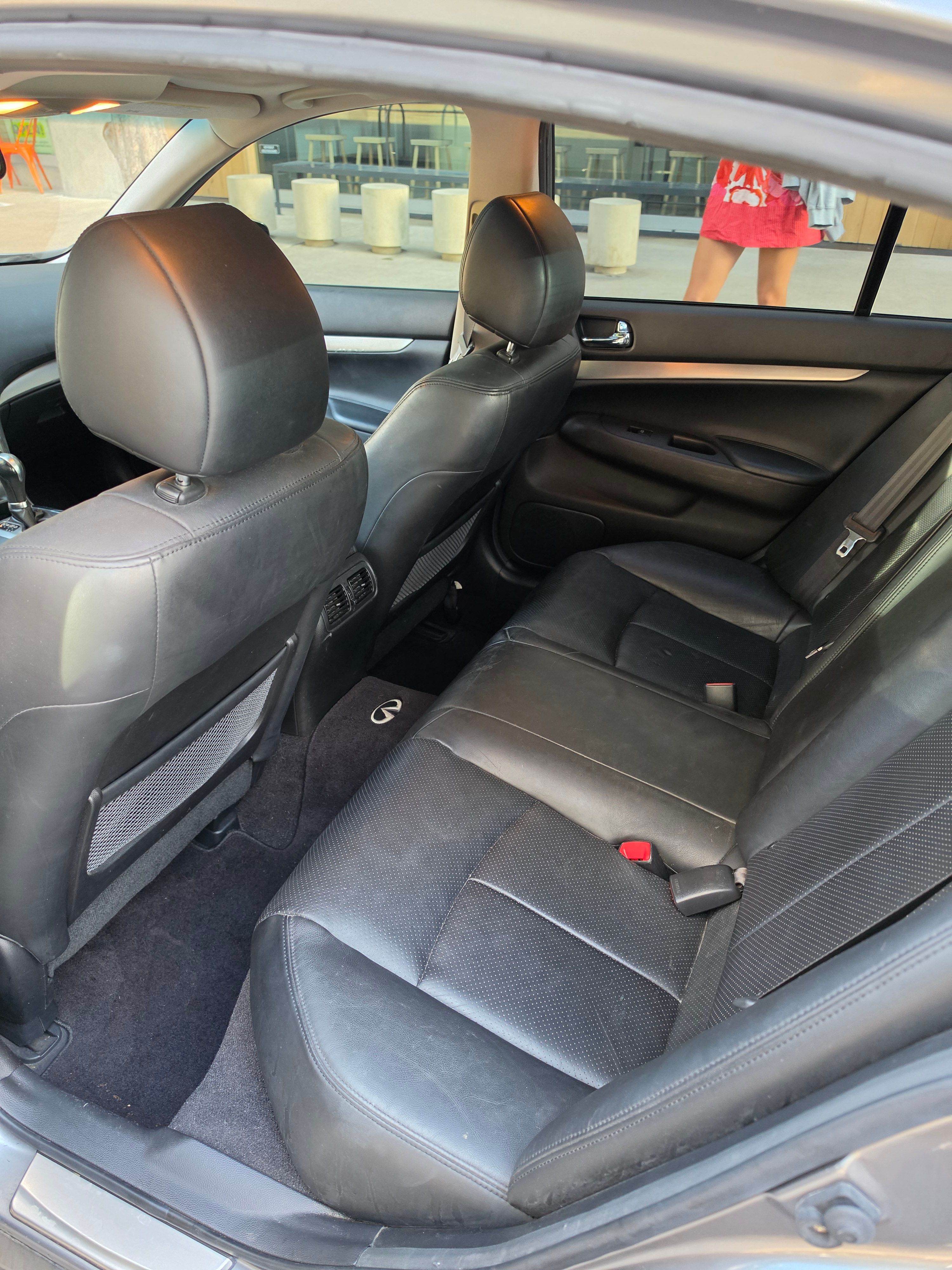 Used 2010 INFINITI G37 Journey w/ Premium Pkg RWD image 5