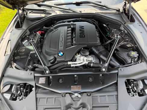 Used 2018 BMW 640i Convertible RWD image 29