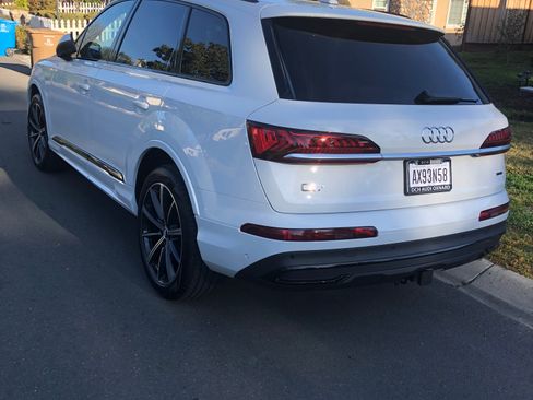 Used 2020 Audi Q7 3.0T Premium Plus w/ Premium Plus Package AWD/4WD image 6