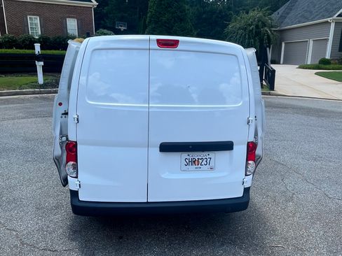 Used 2020 Nissan NV200 S FWD image 11