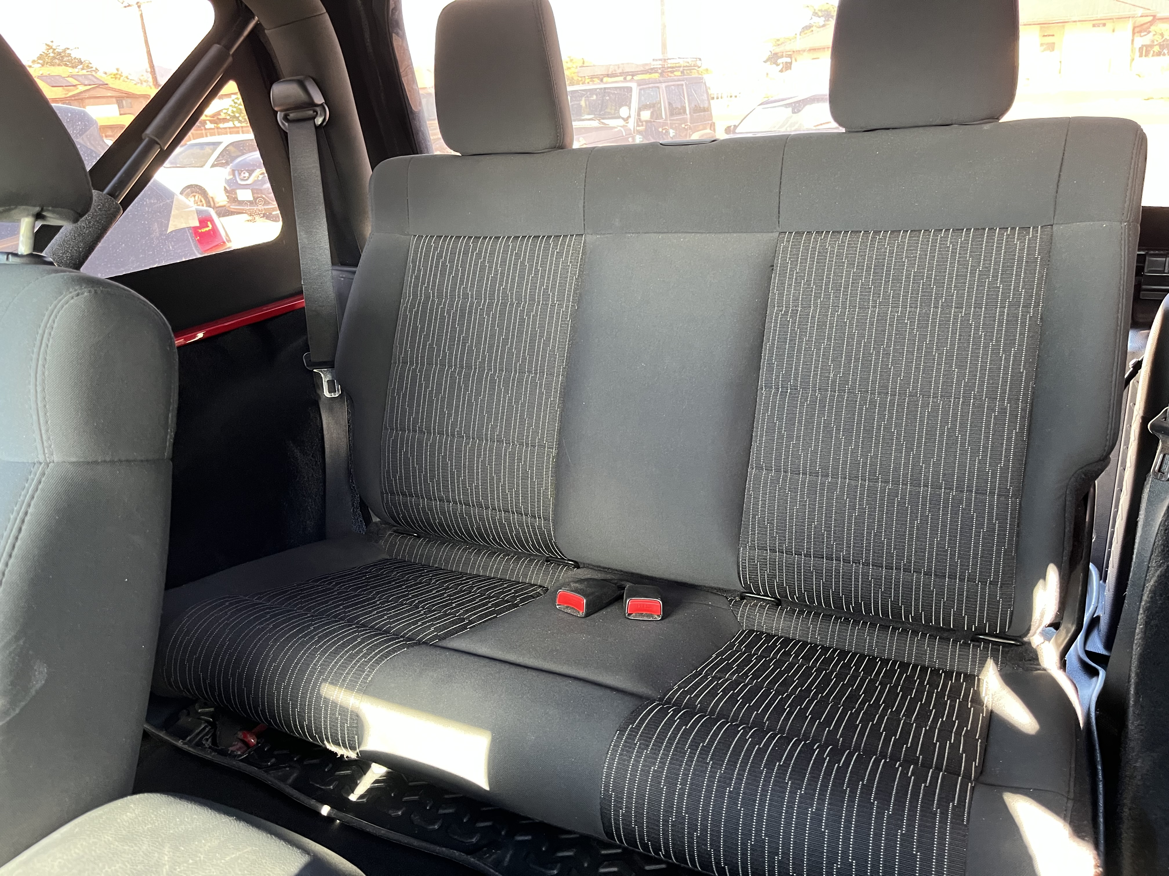Used 2012 Jeep Wrangler Sport w/ Connectivity Group AWD/4WD image 12
