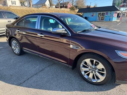 Used 2011 Ford Taurus Limited w/ 301A Rapid Spec Order Code
