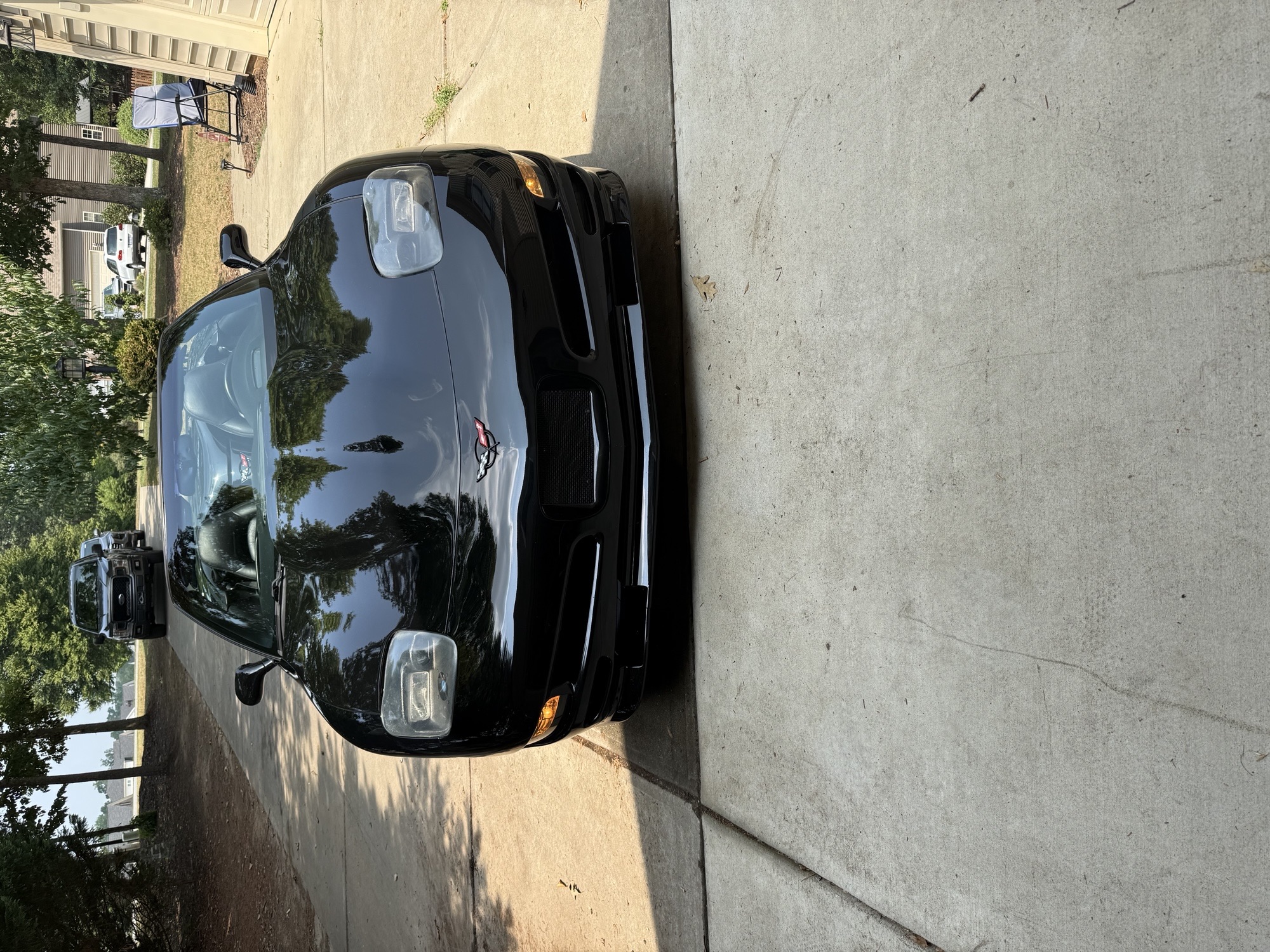 Used 2001 Chevrolet Corvette Convertible w/ Preferred Equipment Group2 RWD image 1