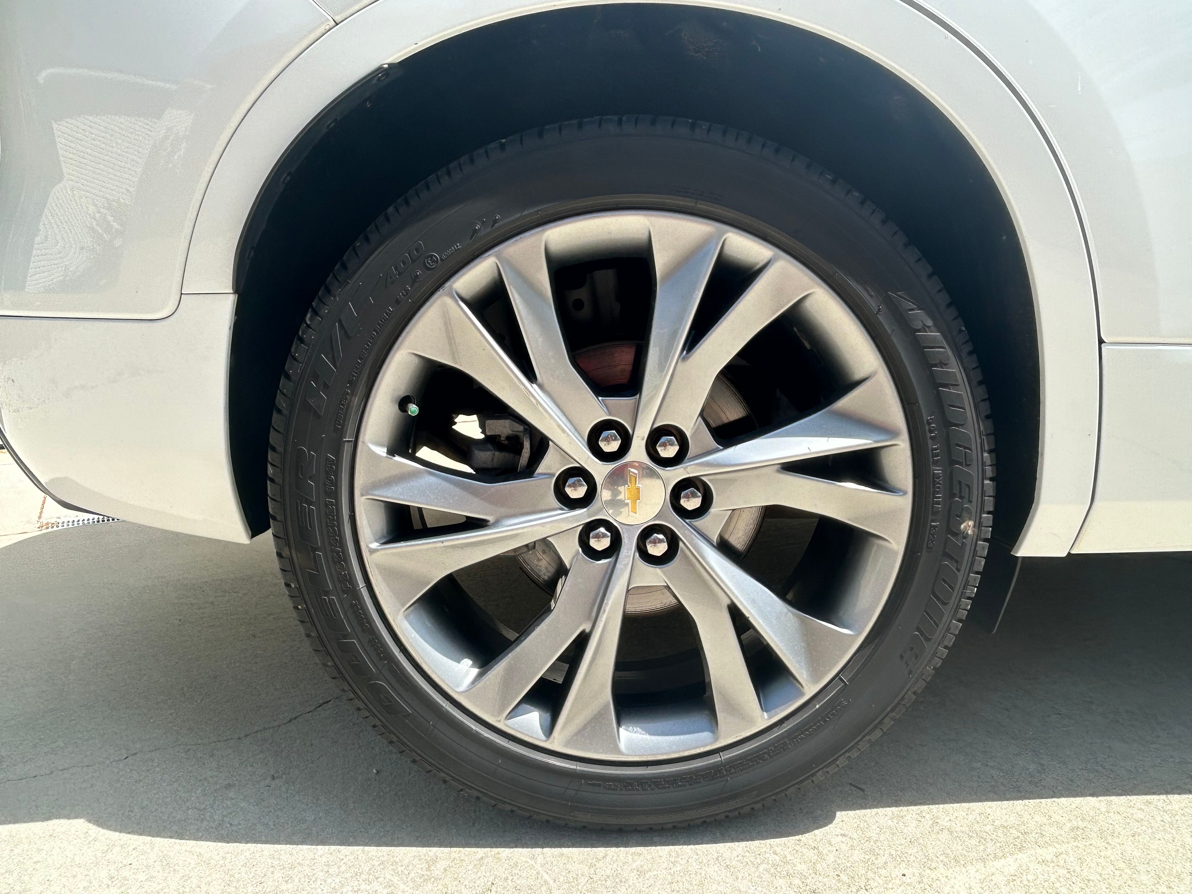 Used 2019 Chevrolet Blazer Premier w/ Sun and Wheels Package FWD image 12