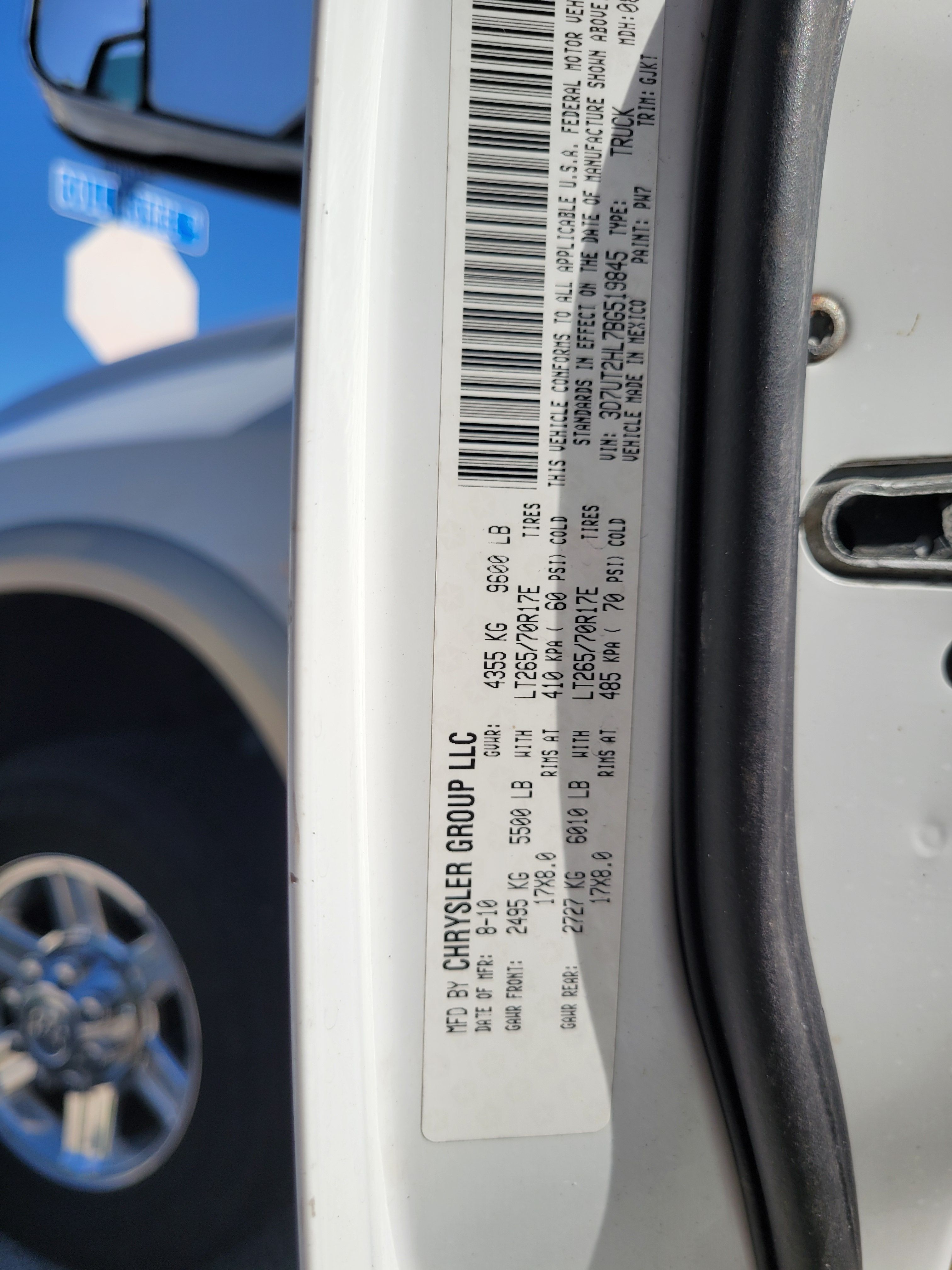 Used 2011 RAM 2500 Laramie w/ Cold Weather Group AWD/4WD image 14