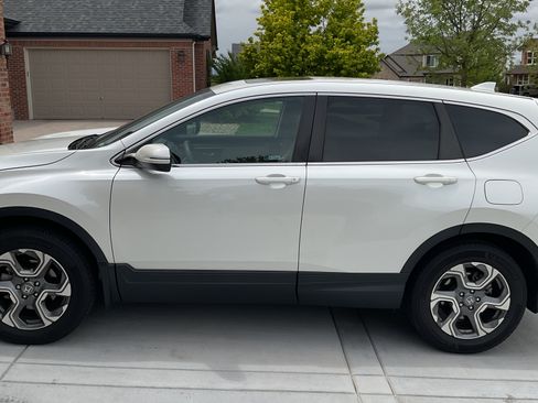 Used 2018 Honda CR-V EX image 4