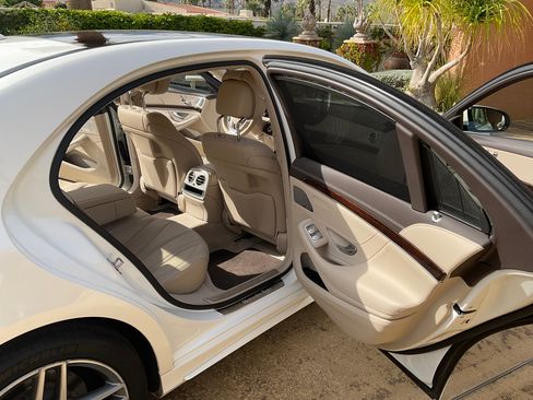 Used 2019 Mercedes-Benz S 450 Sedan image 21