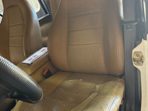 Used 1997 Jeep Wrangler Sport image 15