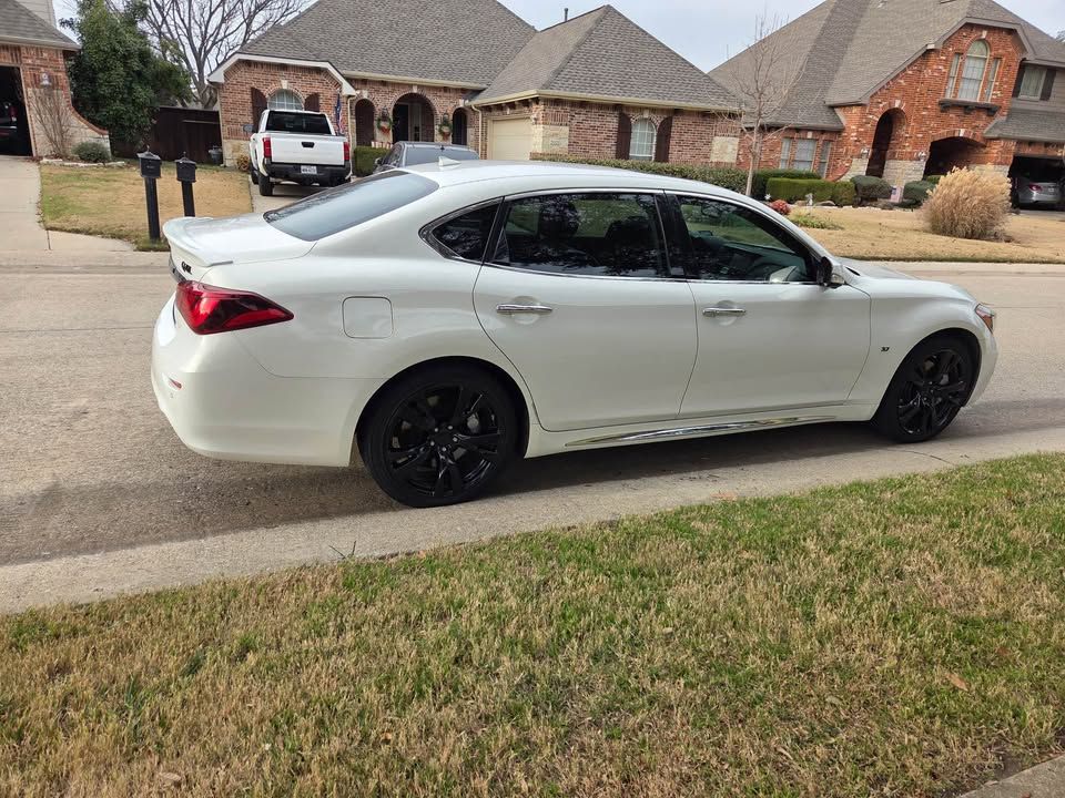 Used 2015 INFINITI Q70 L 3.7 RWD image 13