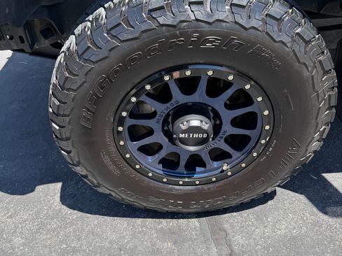 Used 2019 Ford F250 Lariat w/ Lariat Ultimate Package AWD/4WD image 15