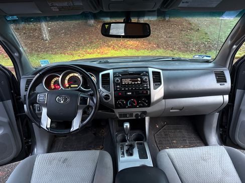 Used 2012 Toyota Tacoma 4x4 Double Cab image 5