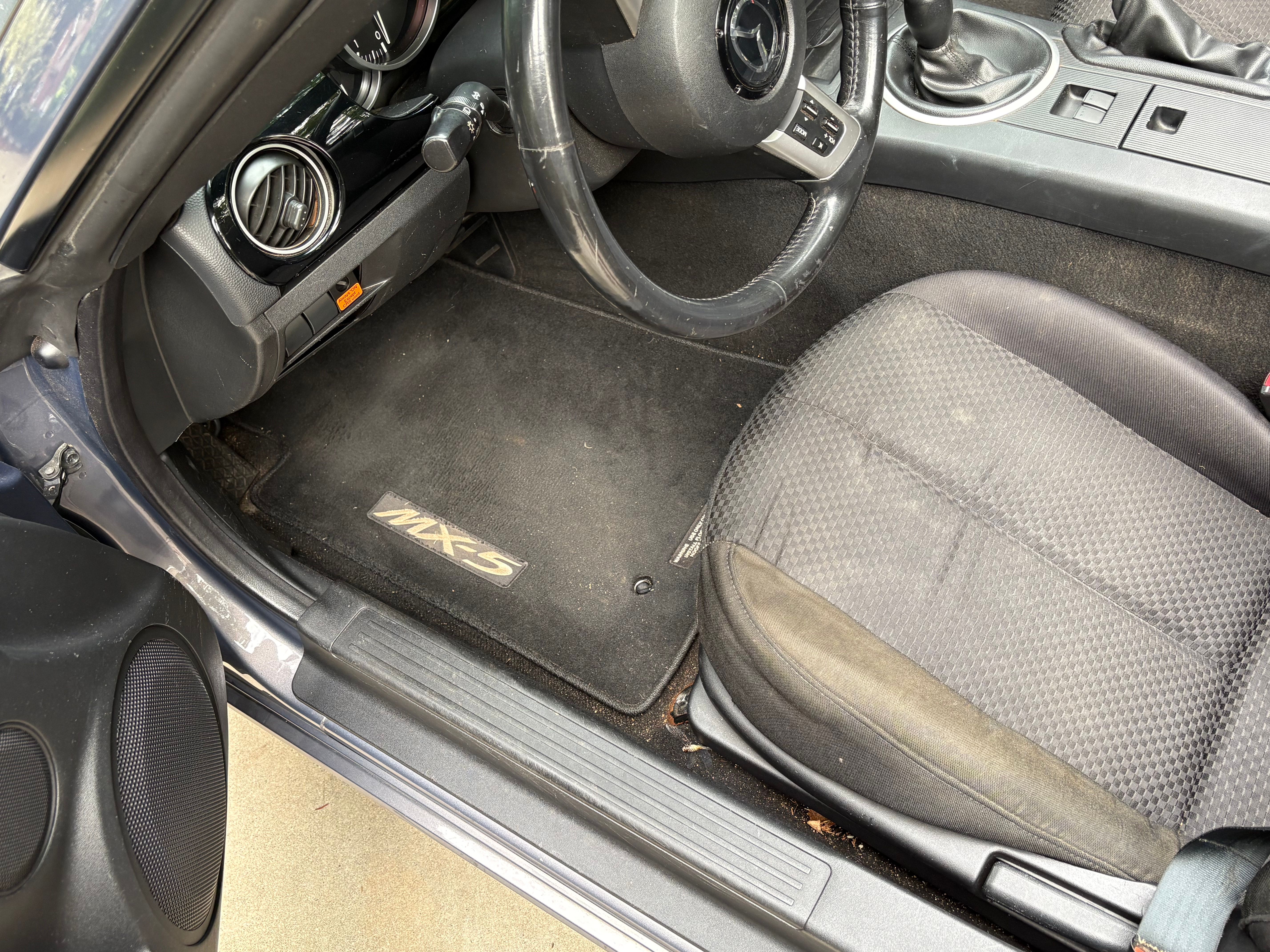 Used 2007 MAZDA MX-5 Miata Touring RWD image 26
