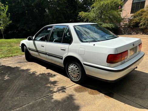 Used 1993 Honda Accord LX image 12