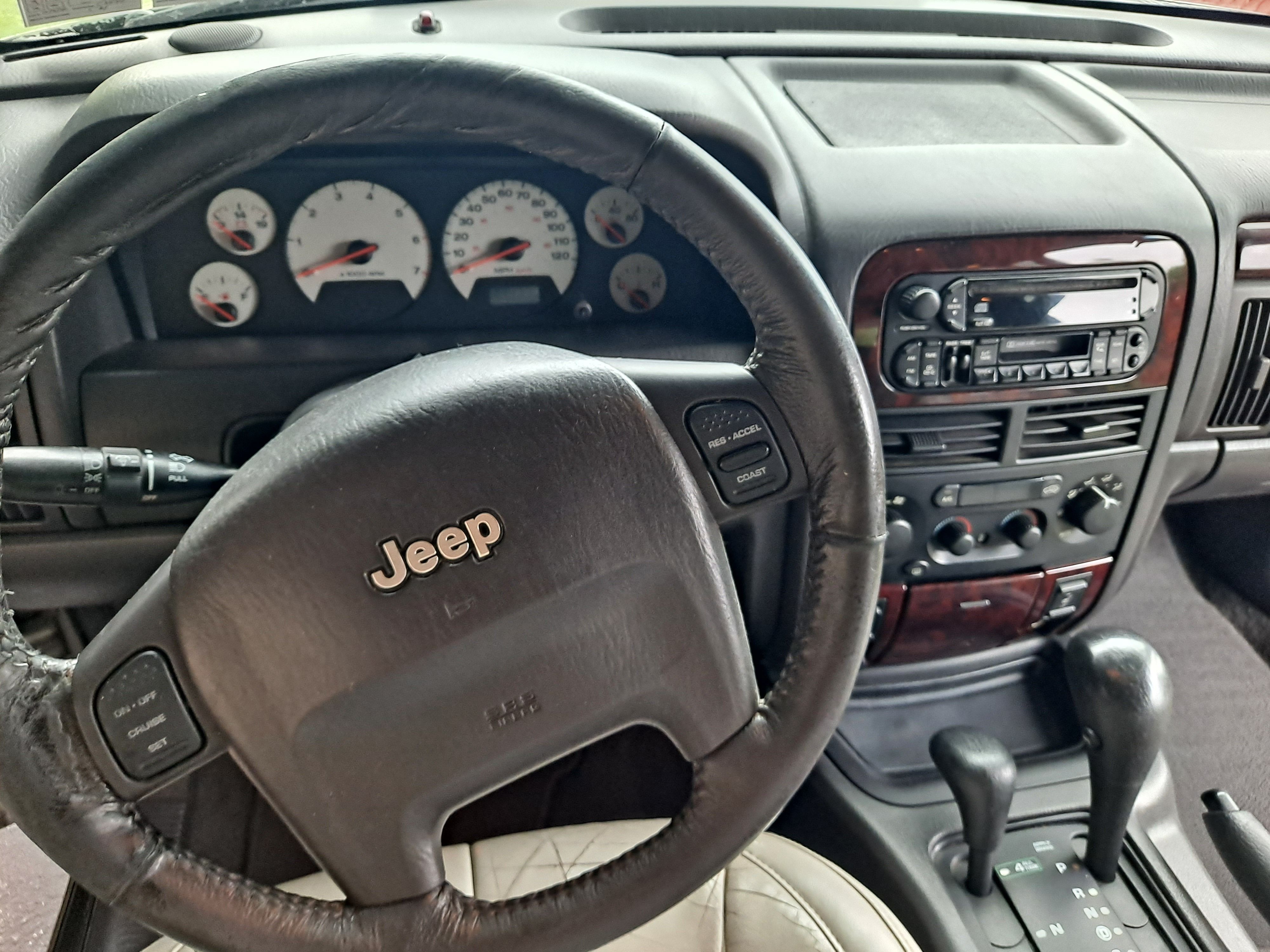 Used 2001 Jeep Grand Cherokee Limited AWD/4WD image 11