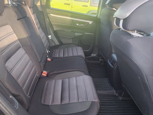Used 2020 Honda CR-V LX image 9