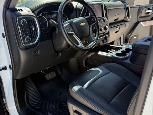 Used 2021 Chevrolet Silverado 1500 LTZ w/ LTZ Premium Package AWD/4WD image 13