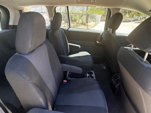 Used 2014 MAZDA MAZDA5 Sport FWD image 18