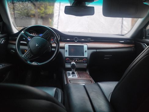 Used 2016 Maserati Quattroporte S image 9