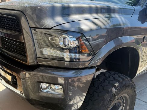 Used 2017 RAM 2500 Laramie w/ Sport Appearance Group AWD/4WD image 9