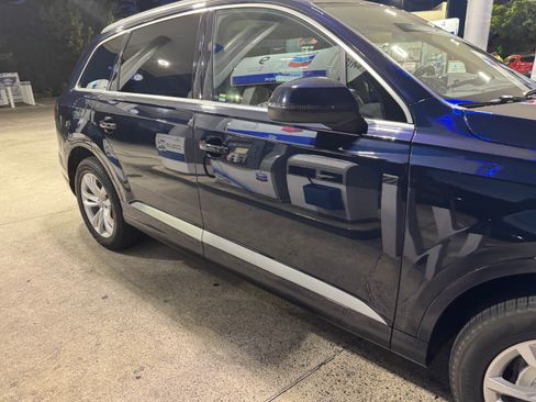 Used 2017 Audi Q7 2.0T Premium Plus w/ Premium Plus Package AWD/4WD image 5