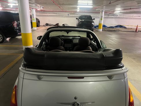 Used 2005 Chrysler PT Cruiser Touring image 5