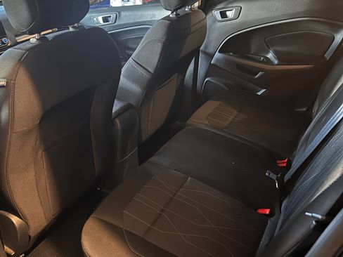 Used 2019 Ford EcoSport SE image 11